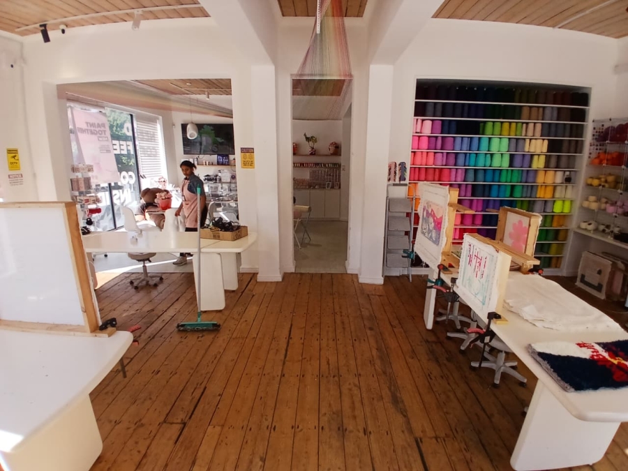 To Let Commercial Property for Rent in Gardens Western Cape